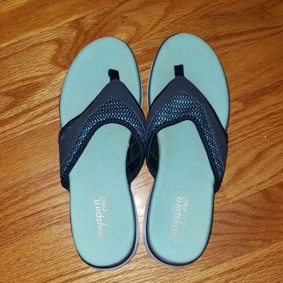 Easy Spirit Phantom flip flops - Picture 4 of 6